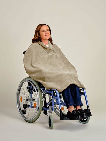 cape 7387 met sjaal kraag zonder mouw, kleur 115 beige